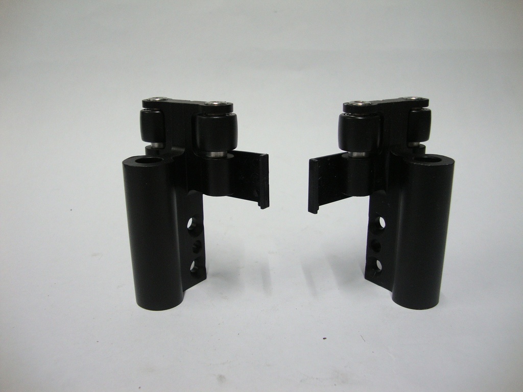 [15-300-78-935] BG Führungswagen Pfosten schmal links, kugelgelagert, Ausfallsicherung